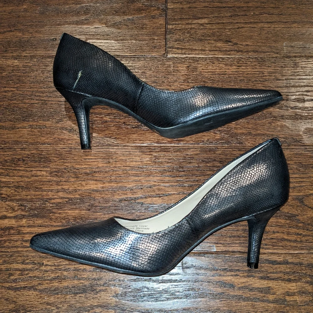 Alfani Step n Flex Pump Heels with Metallic Snake Skin Print